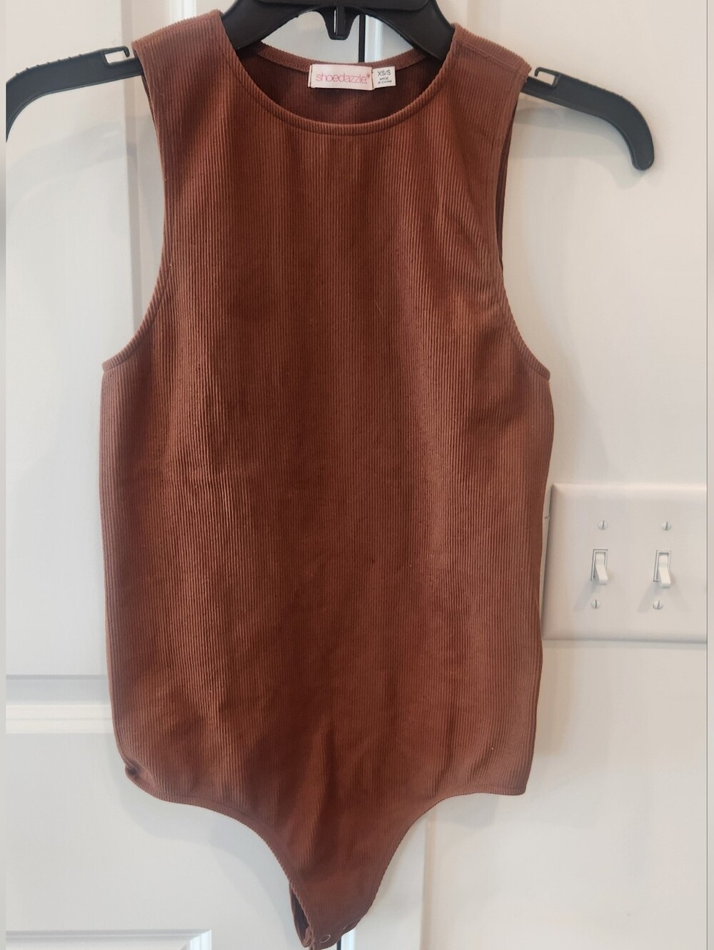 Shoe Dazzle Ribbed Top in Warm Brown